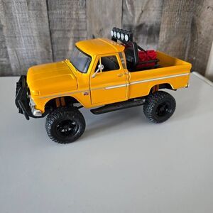 1966 Chevrolet C10 Fleetside Pickup Truck Off Road Yellow 1/24 Diecast Model Mot